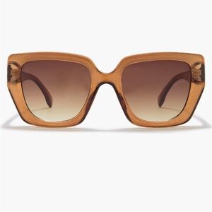 Vince Camuto Cat eye sunglasses